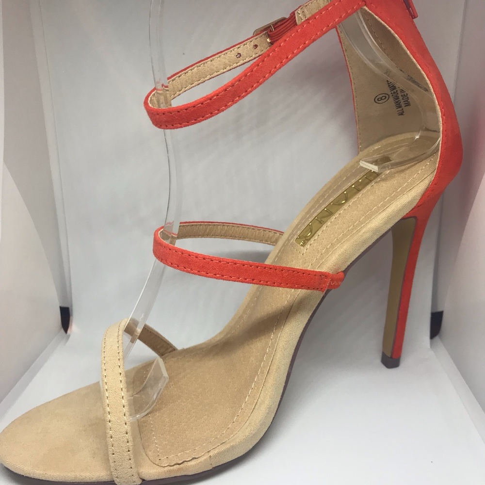 Shoes - Picture 3 of 6